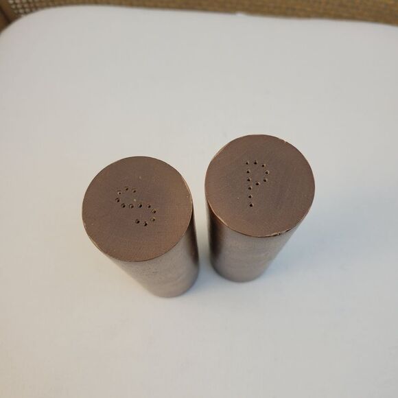 Brown Wooden Salt and Pepper Shakers - Picture 2 of 3